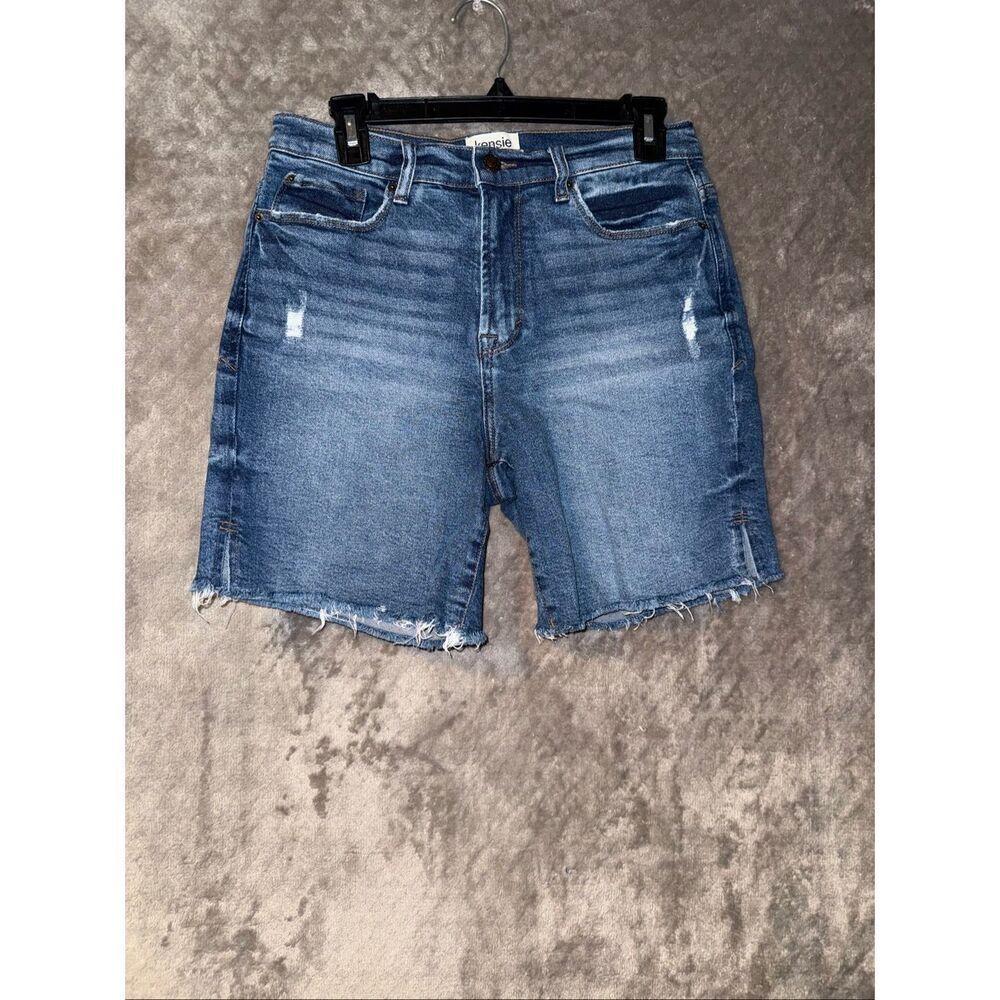 Kensie Dark Washed High Rise Cut Off Shorts 7” inseam 6/28 #773